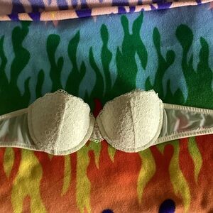 H&M Ivory Lace Push-Up Bra